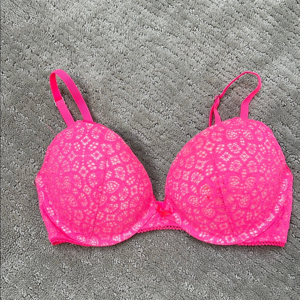 Pink Lace VS push up bra